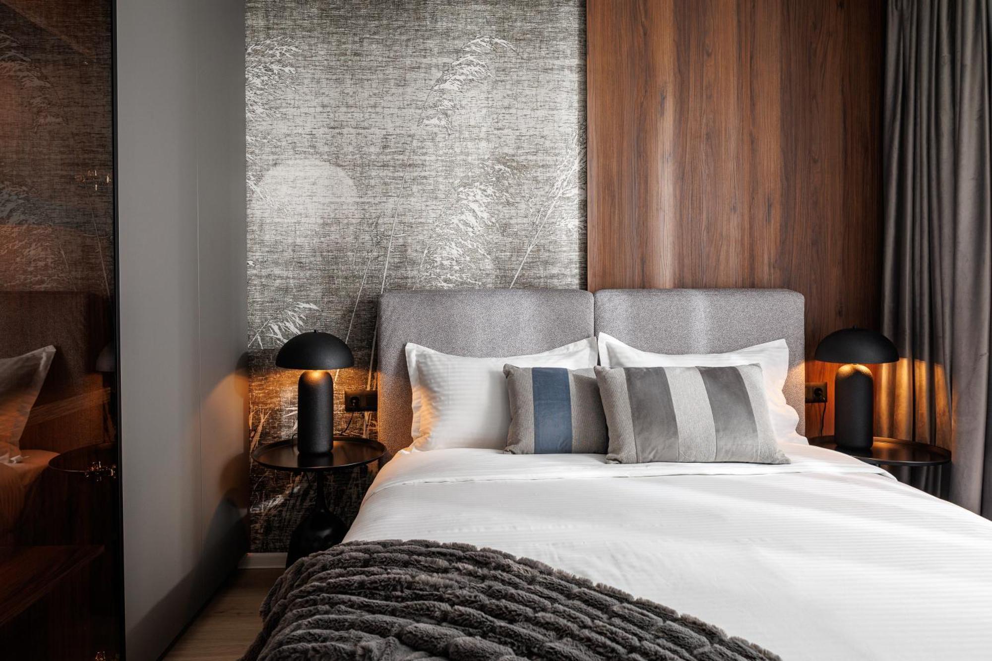 Mandala Designer Apartments With Free Private Parking, Near Mall Coresi 布拉索夫 外观 照片