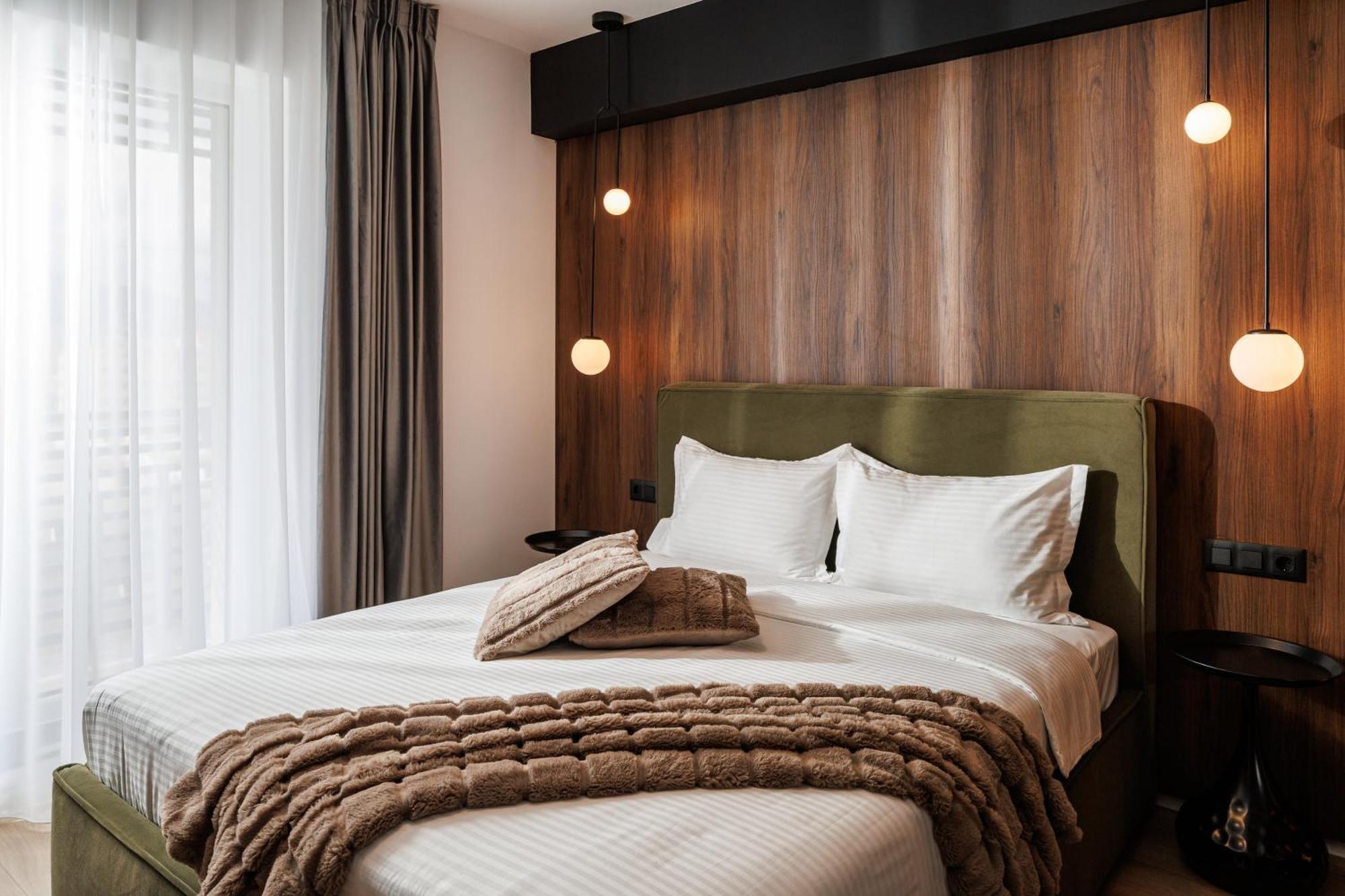 Mandala Designer Apartments With Free Private Parking, Near Mall Coresi 布拉索夫 外观 照片