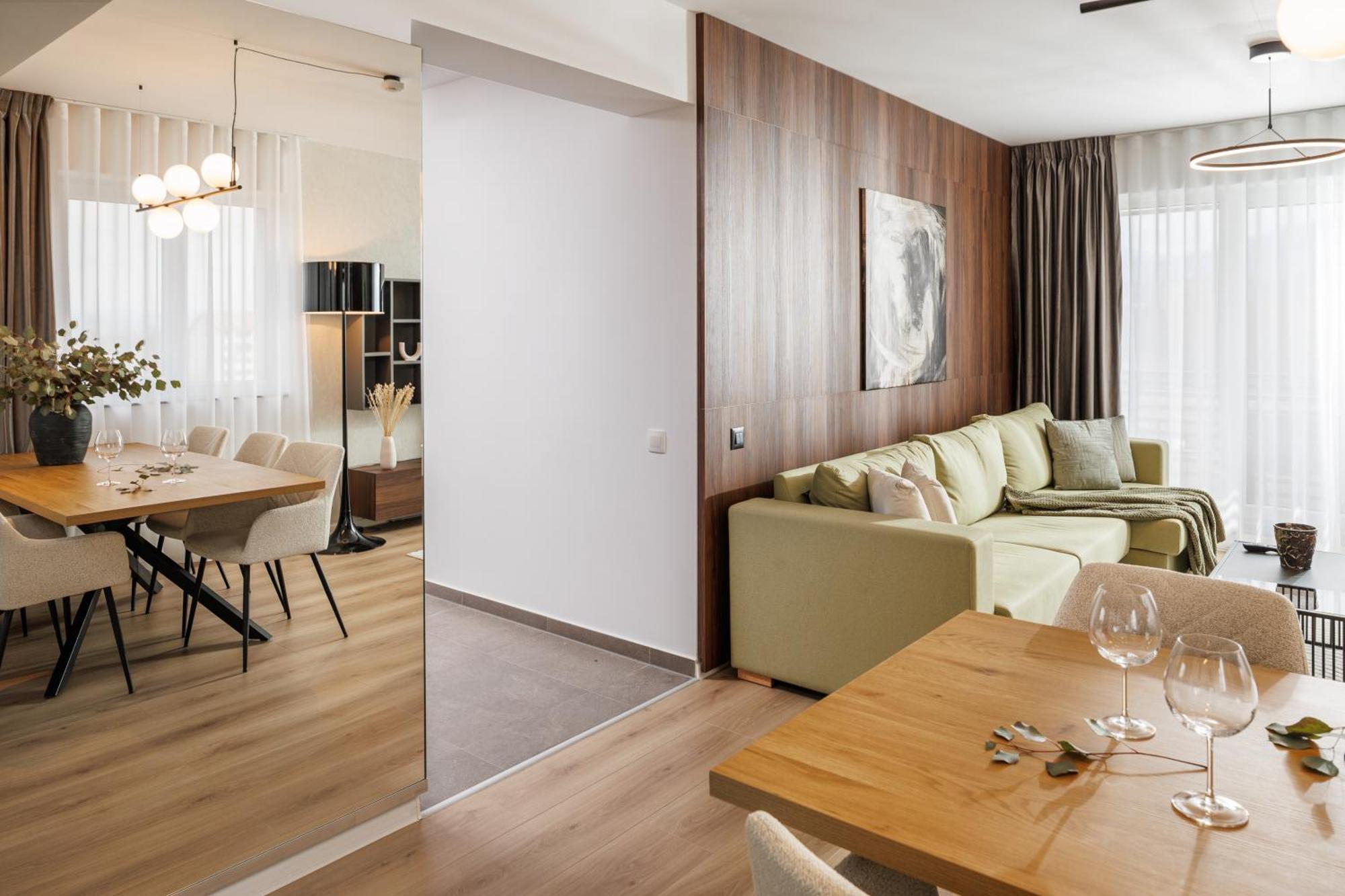 Mandala Designer Apartments With Free Private Parking, Near Mall Coresi 布拉索夫 外观 照片